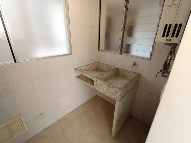 Apartaestudio en Arriendo en Los rosales, Bogotá - Miniatura 12