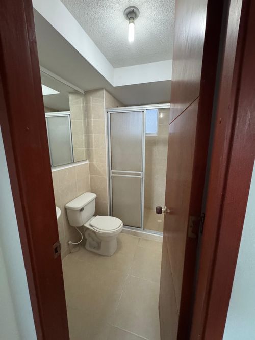 Apartamento en Arriendo en Prados del norte, Cali - Miniatura 4