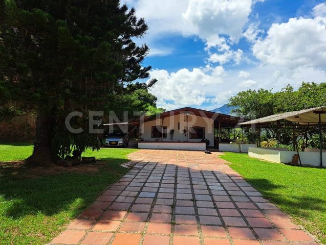 Finca en Arriendo en El hatillo, Barbosa - Imagen 1