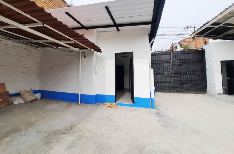 Parqueadero en  Arriendo en El danubio, Medellín - Miniatura 6