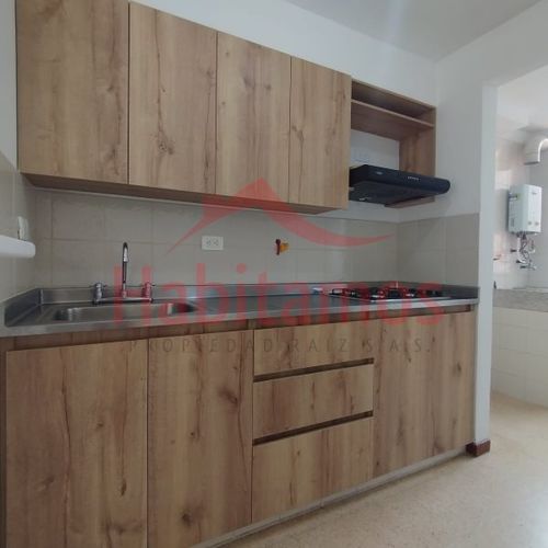 Apartaestudio en Arriendo en El Poblado, Medellín - Miniatura 3