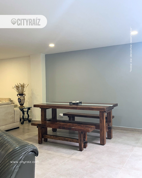 Casa en Arriendo en Milla de Oro, Medellín - Miniatura 6