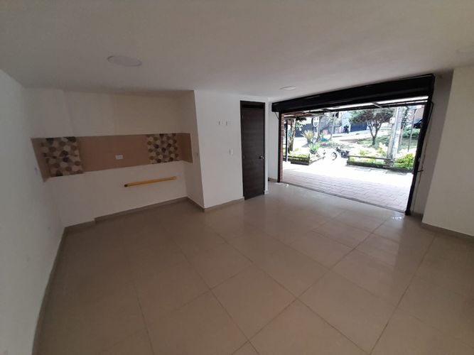 Local en Arriendo en Cabañitas, Bello - Miniatura 2