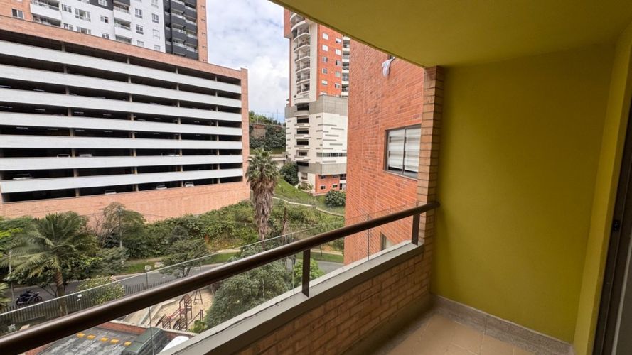 Apartamento en Arriendo en Aves Maria, Sabaneta - Miniatura 5
