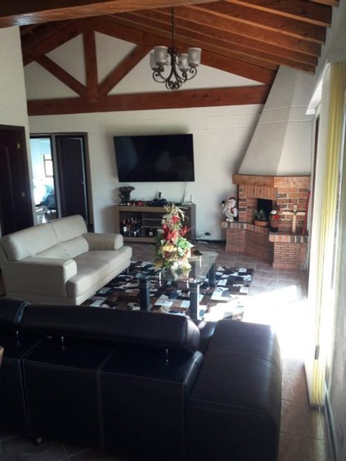 Casa Campestre en arriendo en Aeropuerto, Rionegro - Miniatura 5
