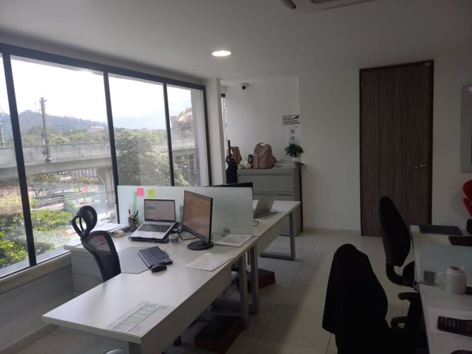 Oficina en  Venta en Laureles, Medellín - Miniatura 2