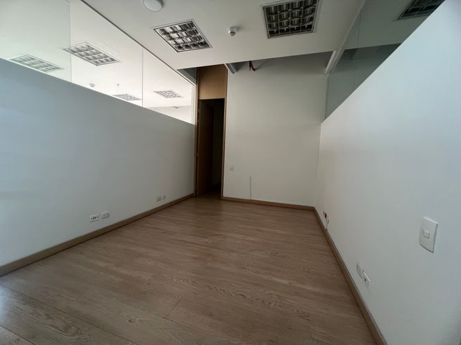 Oficina en Arriendo en El chico, Bogotá - Imagen 1