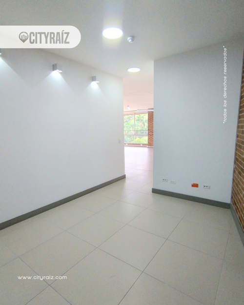 Oficina en Arriendo en Castropol, Medellín - Miniatura 6