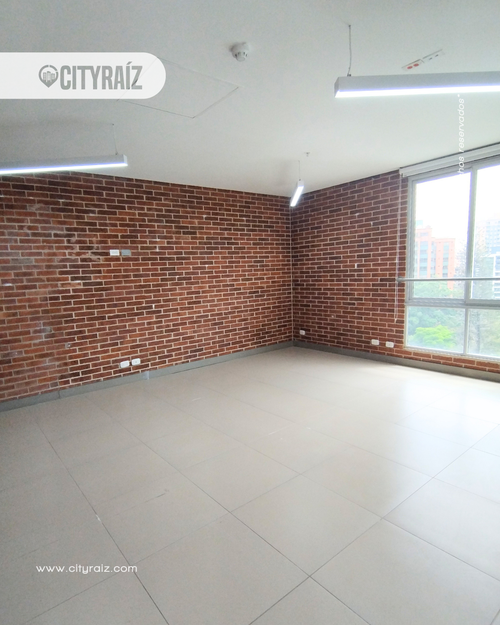 Oficina en Arriendo en Castropol, Medellín - Miniatura 8