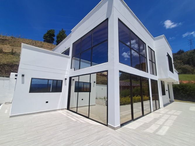 Finca en  Arriendo en El carmen de viboral - Imagen 1