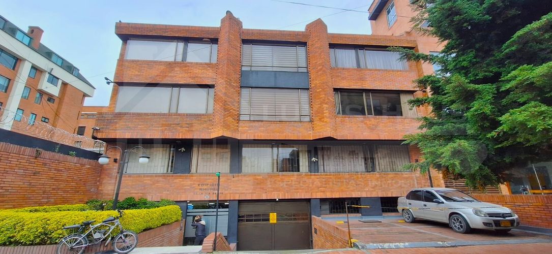 Apartamento en Venta en Navarra, Bogotá - Miniatura 2
