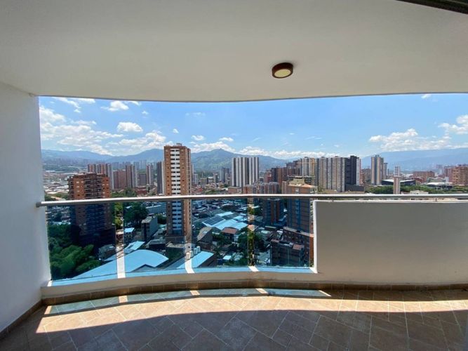 Apartamento en Arriendo en Trapiche, Sabaneta - Miniatura 4