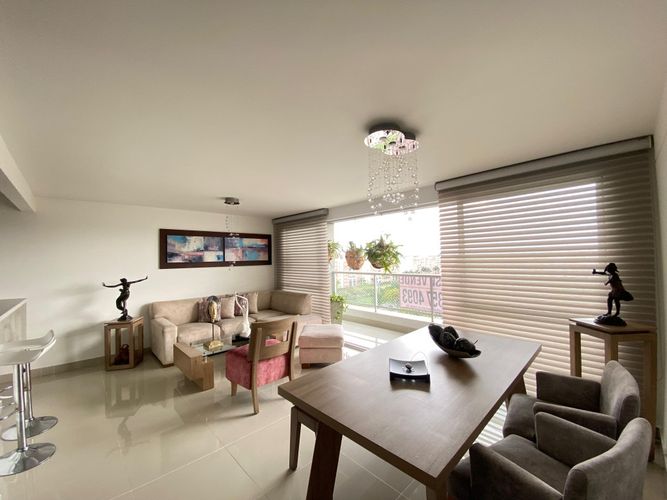 Apartamento en  Venta en Valle del Lili, Cali - Miniatura 2