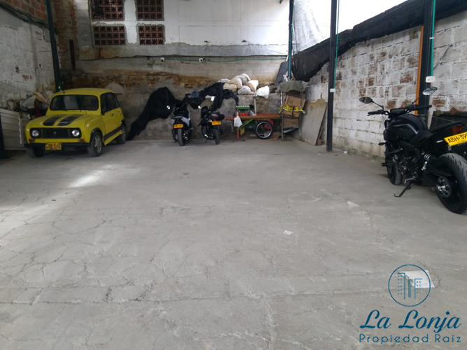 Parqueadero en  Arriendo en Centro, Bello - Miniatura 6