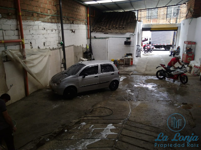 Parqueadero en  Arriendo en Centro, Bello - Miniatura 8