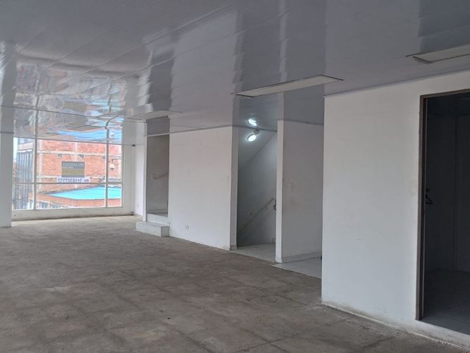 Edificio en Arriendo en Patio bonito, Bogotá - Miniatura 3