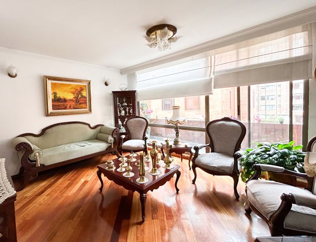 Apartamento en Venta en Gratamira, Bogotá - Miniatura 2