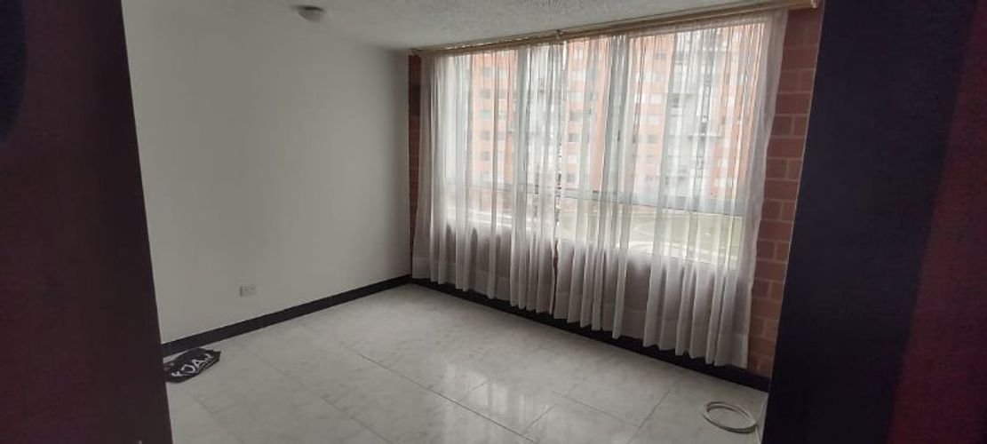 Apartaestudio en Arriendo en Tierra Buena, Bogotá - Miniatura 2
