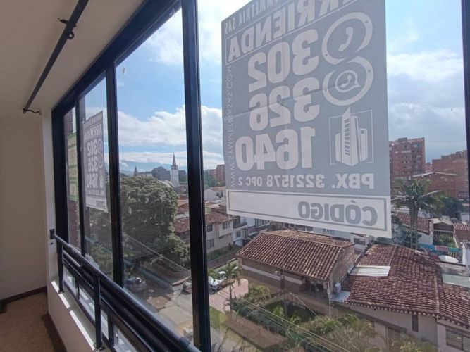 Apartamento en Arriendo en La castellana, Medellín - Miniatura 2