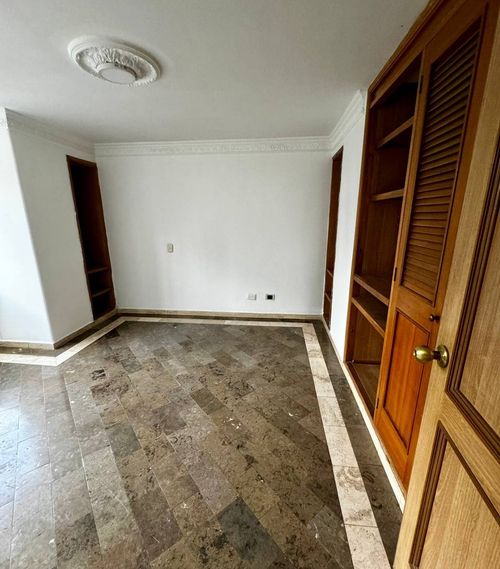 Apartamento en Arriendo en Pinares, Pereira - Miniatura 4