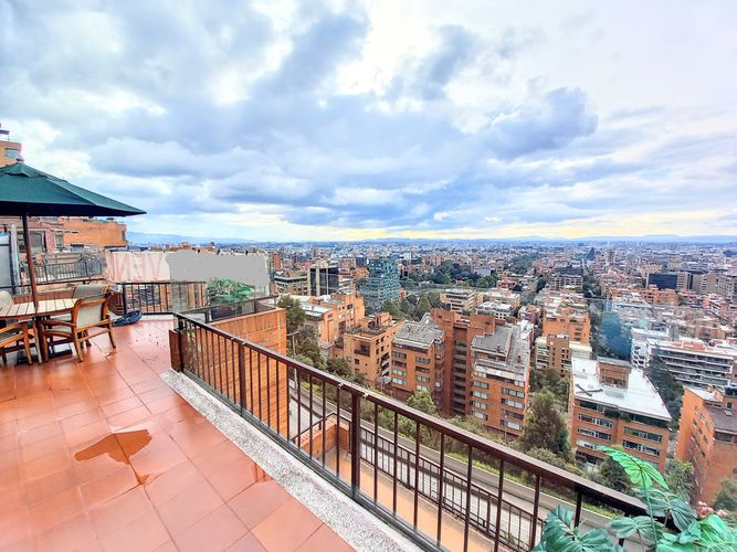 Apartamento en venta en El refugio, Bogotá - Miniatura 2