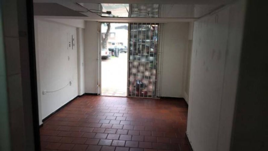 Local en Venta en Castilla, Bogotá - Imagen 1