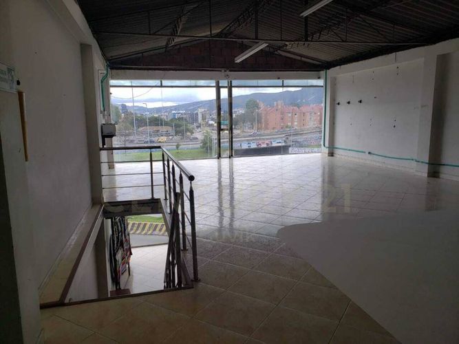 Edificio en arriendo en Doce de octubre, Bogotá - Miniatura 11