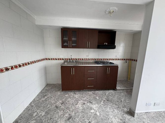 Apartamento en Venta en Cucaracho, Medellín - Miniatura 2
