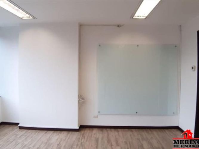 Oficina en  Arriendo en El Poblado, Medellín - Miniatura 7