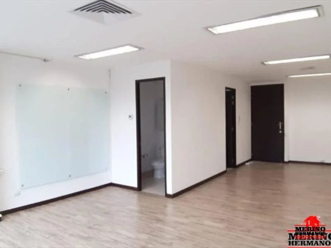 Oficina en  Arriendo en El Poblado, Medellín - Miniatura 13