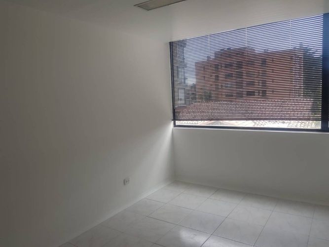 Oficina en Arriendo en Santa barbara alta, Bogotá - Miniatura 5