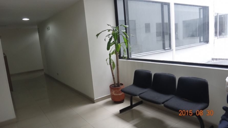 Oficina en Arriendo en Santa barbara alta, Bogotá - Miniatura 8