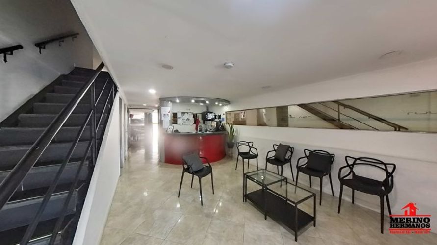 Edificio en Arriendo en Laureles, Medellín - Imagen 1