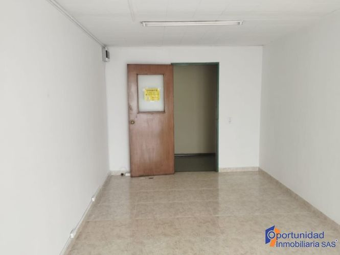 Oficina en venta en Centro, Medellín - Miniatura 2