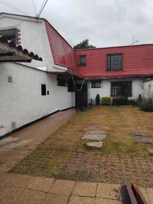 Casa en Arriendo en Pontevedra, Bogotá - Imagen 1