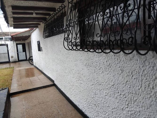 Casa en Arriendo en Pontevedra, Bogotá - Miniatura 3