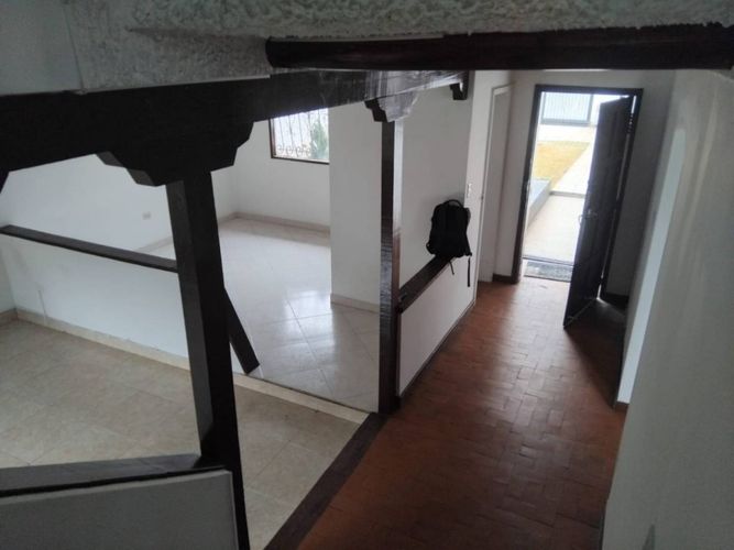 Casa en Arriendo en Pontevedra, Bogotá - Miniatura 4