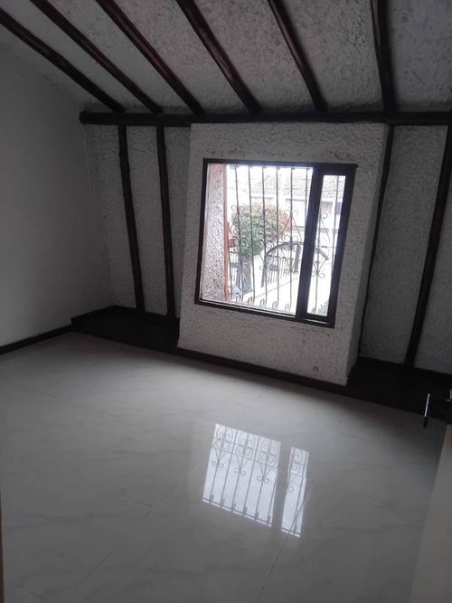 Casa en Arriendo en Pontevedra, Bogotá - Miniatura 14