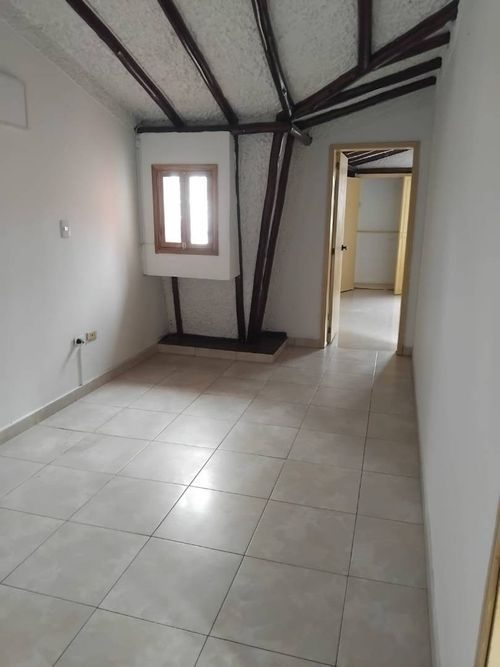 Casa en Arriendo en Pontevedra, Bogotá - Miniatura 23