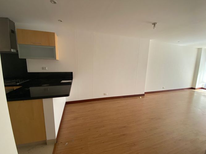 Apartaestudio en Venta en Santa Barbara, Bogotá - Miniatura 8