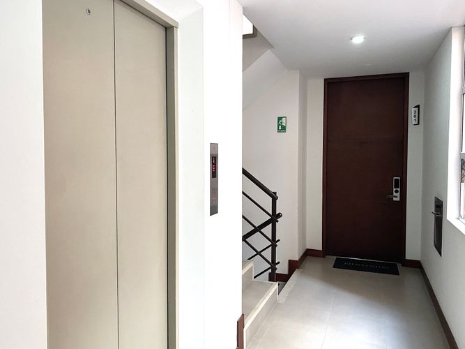 Apartaestudio en Venta en Santa Barbara, Bogotá - Miniatura 12