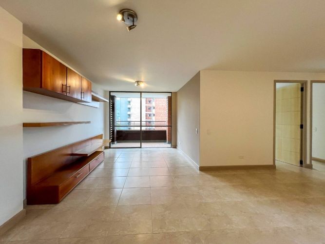 Apartamento en Venta en Loma de las brujas, Envigado - Miniatura 2