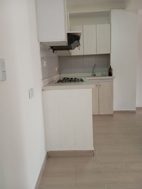 Casa en Arriendo en Medellín - Miniatura 4