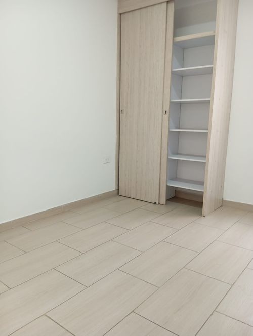 Casa en Arriendo en Medellín - Miniatura 7