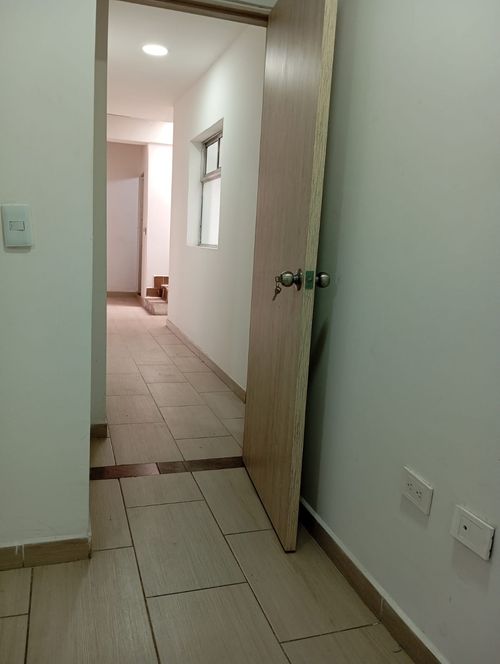 Casa en Arriendo en Medellín - Miniatura 19