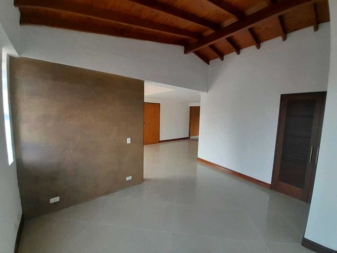 Apartamento en Arriendo en Envigado - Miniatura 4