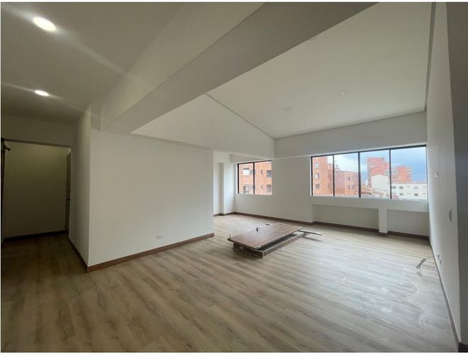 Apartamento en Venta en Laureles, Medellín - Imagen 1