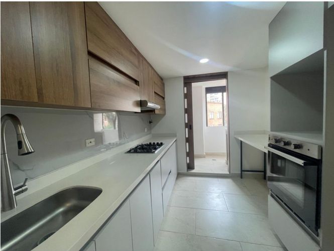 Apartamento en Venta en Laureles, Medellín - Miniatura 9