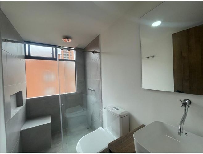 Apartamento en Venta en Laureles, Medellín - Miniatura 12