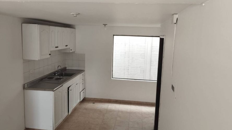Apartaestudio en Arriendo en San Felipe, Bogotá - Miniatura 4